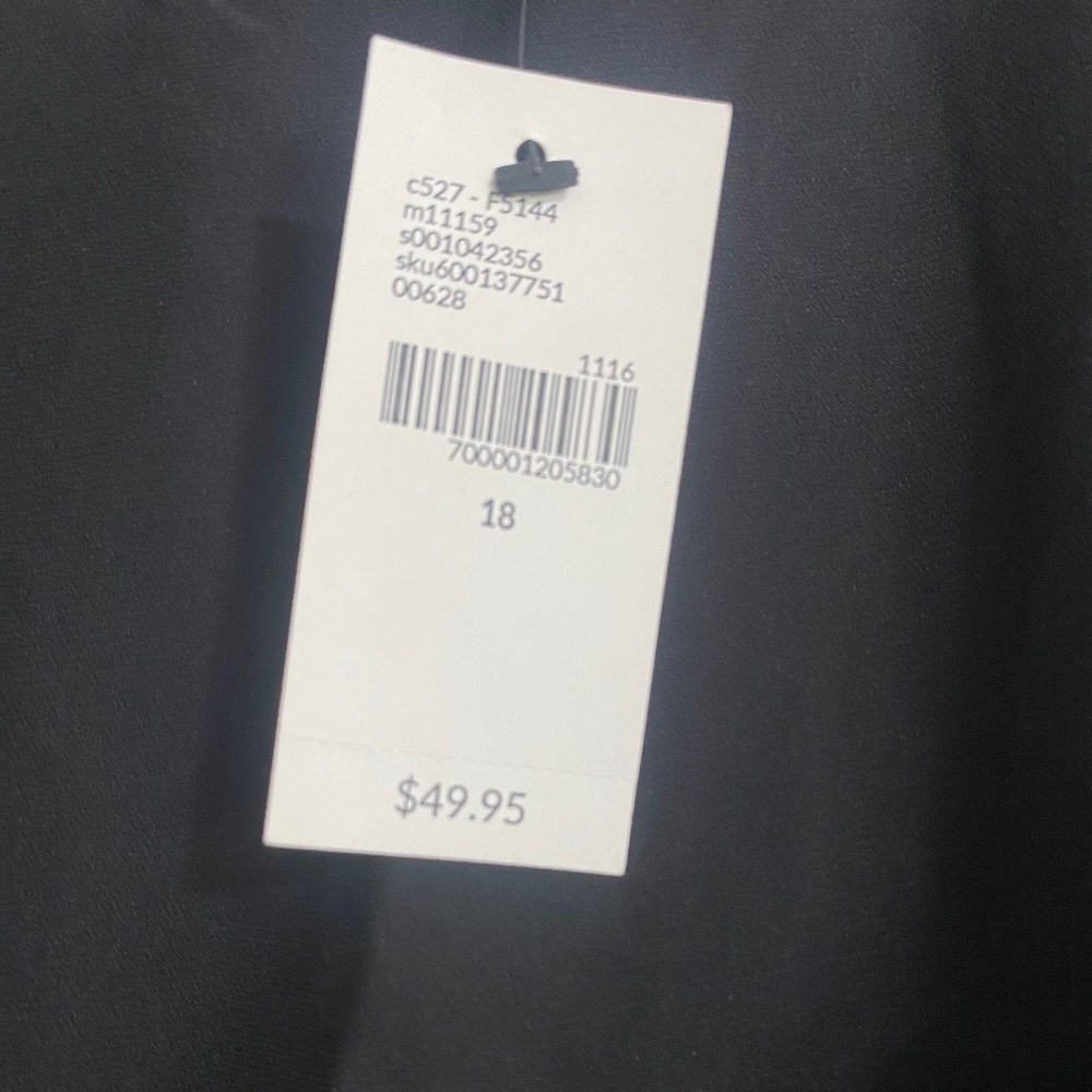 PLUS sized Cute and sexy black tiered embellished camisole/tank NWT 18 - Picture 4 of 8